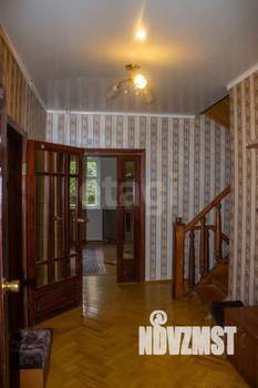 Дом 277м&sup2;, 2-этажный, на длительный срок, 