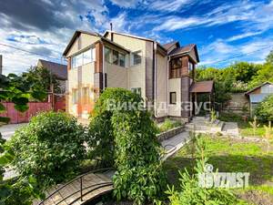 Дом 250м&sup2;, 2-этажный, посуточно, 