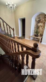 Дом 400м&sup2;, 2-этажный, посуточно, 