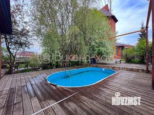 Дом 300м&sup2;, 2-этажный, посуточно, 