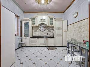 Дом 256м², 2-этажный, на длительный срок, 