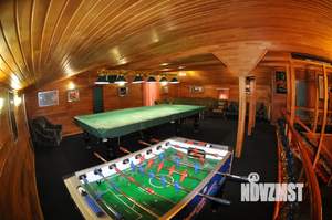 Дом 1000м&sup2;, 2-этажный, посуточно, 