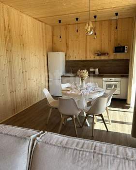 Дом 90м&sup2;, 3-этажный, на длительный срок, 