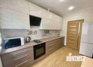 Коттедж 200м², 2-этажный, на длительный срок, 