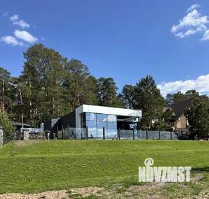 Коттедж 232м&sup2;, 1-этажный, на длительный срок, 