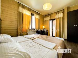 Дом 250м&sup2;, 2-этажный, посуточно, 