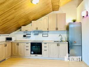 Таунхаус 150м², 4-этажный, на длительный срок, 