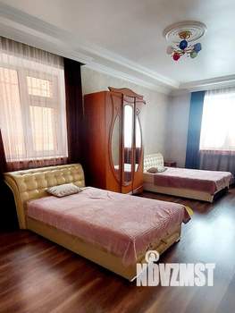 Дом 450м², 3-этажный, посуточно, 