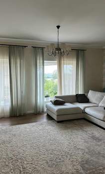 Дом 180м&sup2;, 1-этажный, на длительный срок, 