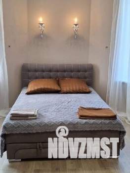 Дом 400м&sup2;, 2-этажный, посуточно, 