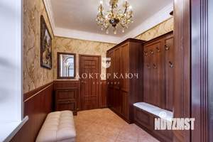 Коттедж 752м&sup2;, 5-этажный, на длительный срок, 