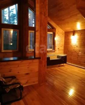 Дом 250м&sup2;, 2-этажный, на длительный срок, 