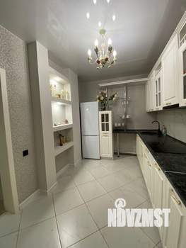 Дом 950м², 2-этажный, посуточно, 