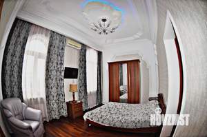 Дом 350м², 2-этажный, посуточно, 