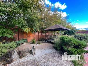 Дом 320м&sup2;, 2-этажный, посуточно, 