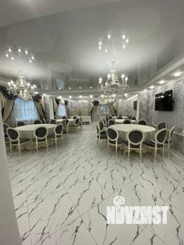 Дом 1000м&sup2;, 2-этажный, посуточно, 