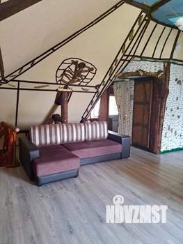 Дом 240м&sup2;, 2-этажный, посуточно, 