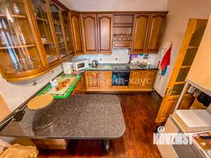 Дом 350м², 3-этажный, посуточно, 