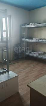 Дом 220м&sup2;, 2-этажный, на длительный срок, 