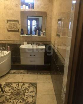Дом 150м², 2-этажный, на длительный срок, 