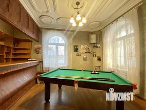 Дом 350м&sup2;, 2-этажный, посуточно, 