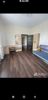 Дом 200м&sup2;, 2-этажный, на длительный срок, 