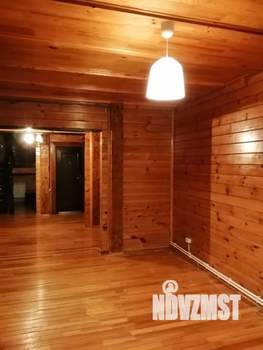 Коттедж 250м&sup2;, 2-этажный, на длительный срок, 