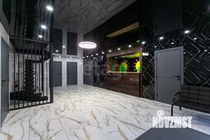 Дом 1000м&sup2;, 3-этажный, на длительный срок, 