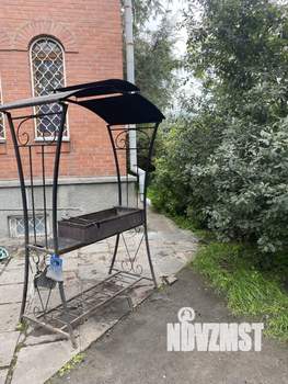 Дом 350м&sup2;, 3-этажный, посуточно, 