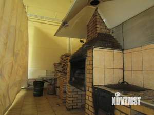 Дом 1000м&sup2;, 3-этажный, посуточно, 