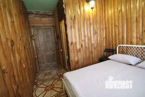 Дом 250м², 2-этажный, посуточно, 