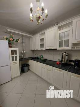 Дом 951м&sup2;, 2-этажный, посуточно, 