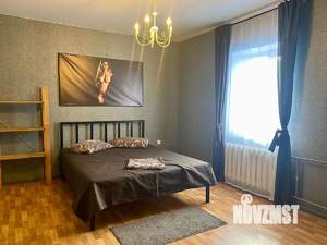 Дом 300м&sup2;, 2-этажный, посуточно, 