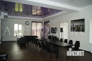 Дом 400м&sup2;, 2-этажный, посуточно, 