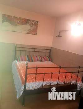 Дом 350м&sup2;, 3-этажный, посуточно, 