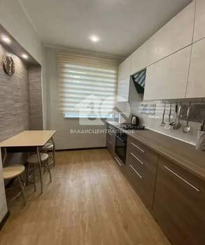 Дом 200м&sup2;, 2-этажный, на длительный срок, 