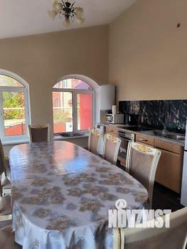 Дом 300м², 3-этажный, посуточно, 