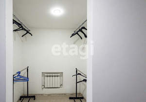 Дом 600м&sup2;, 2-этажный, на длительный срок, 