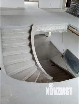 Коттедж 400м², 2-этажный, на длительный срок, 