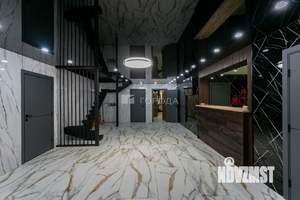 Дом 1000м&sup2;, 3-этажный, на длительный срок, 