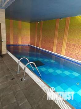 Дом 350м&sup2;, 2-этажный, посуточно, 