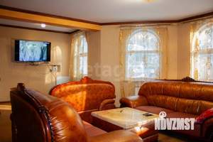 Дом 400м&sup2;, 2-этажный, на длительный срок, 