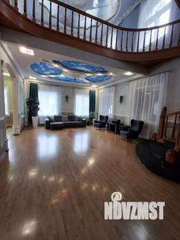 Дом 400м&sup2;, 2-этажный, посуточно, 