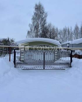 Дом 375м&sup2;, 3-этажный, на длительный срок, 