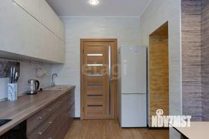 Дом 200м&sup2;, 2-этажный, на длительный срок, 