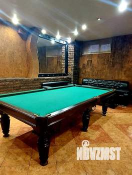 Дом 500м&sup2;, 3-этажный, посуточно, 