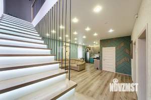 Дом 240м², 2-этажный, на длительный срок, 