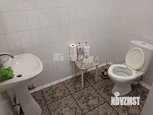 Дом 411м&sup2;, 2-этажный, на длительный срок, 