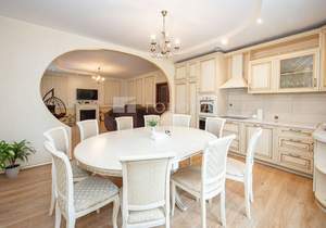 Дом 135м², 2-этажный, на длительный срок, 