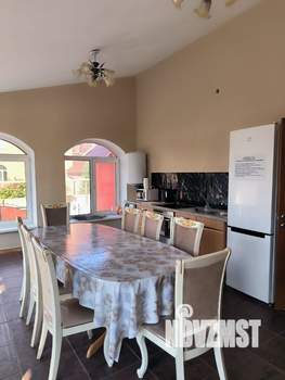 Дом 300м², 3-этажный, посуточно, 